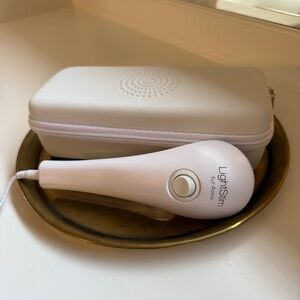 LightStim LED for Acne with Case